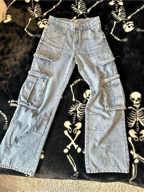 Cargo Jeans in Blue Like New